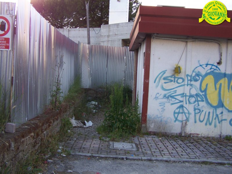 degrado_edicola1